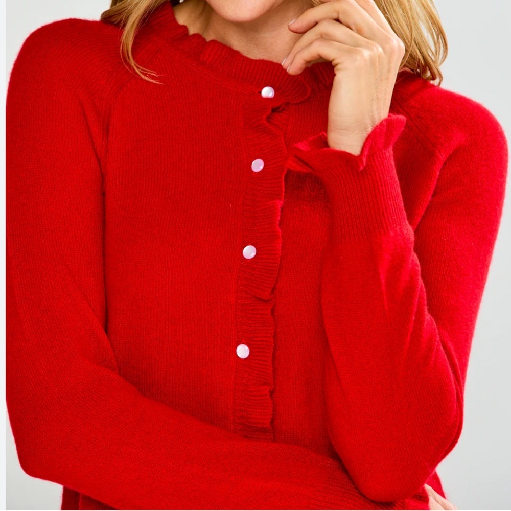 Valentine’s fluffy red sweater ruffle & button detailing ruffled cuffs sz medium - Picture 12 of 12